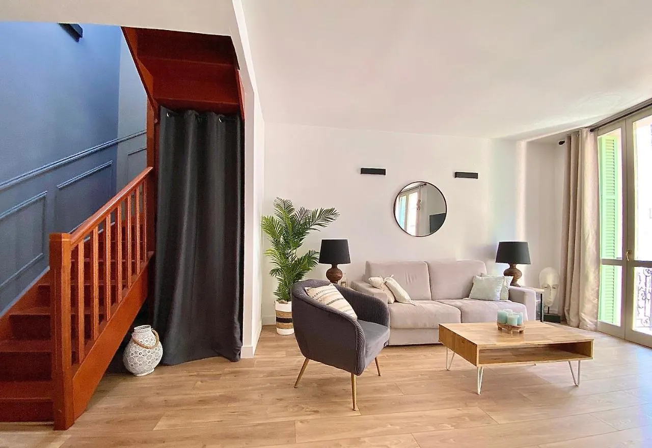 Bioves En Duplex-Climatisation-Centre Ville-Plage Menton